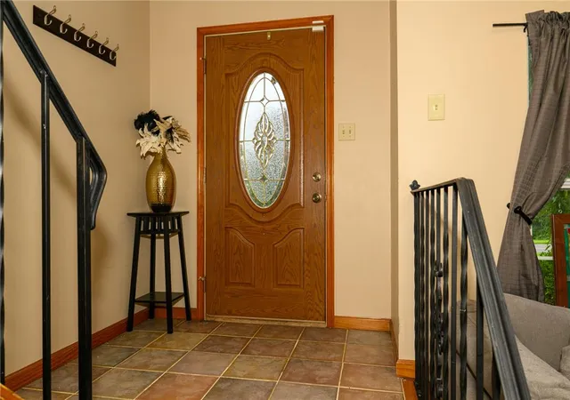 Photo 2 of Single family home for sale at 3722 Apple Rd, Orefield, PA 18069 | MLS# 784108 | Listing updated on 2026-09-27