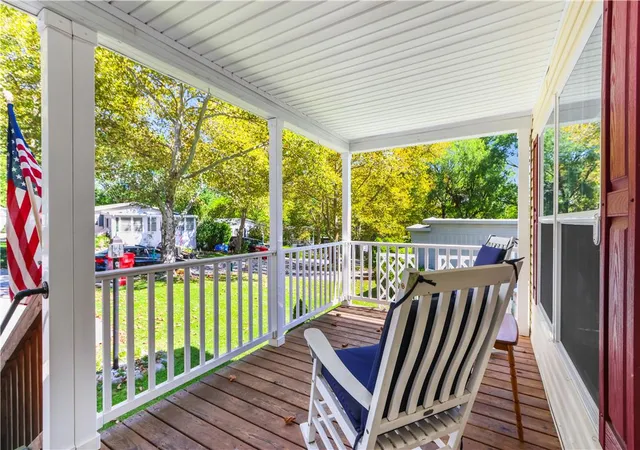 Photo 3 of Manufactured home for sale at 2 Woodview Ct, Bath, PA 18014 | MLS# 783932 | Listing updated on 2026-10-05