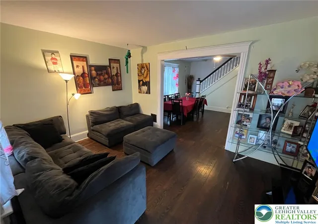 Photo 3 of Single family home for sale at 426 W Berwick St, Easton, PA 18042 | MLS# 783972 | Listing updated on 2026-09-09