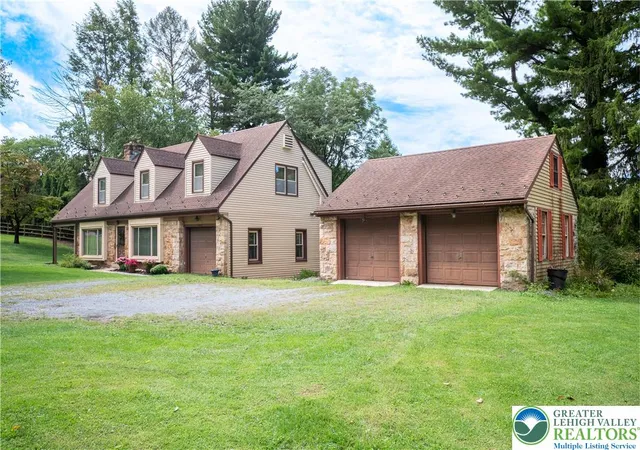 Photo 1 of Single family home for sale at 52 S Cedar Crst Blvd, Allentown, PA 18104 | MLS# 784168 | Listing updated on 2026-09-11
