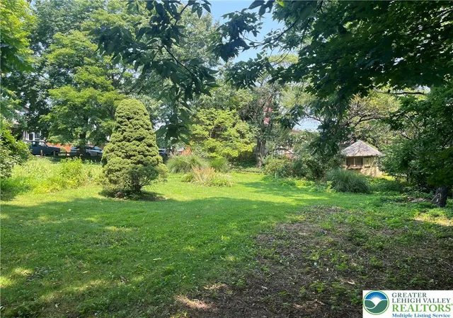 Photo 1 of Sale Pending at 2300 Sycamore St, Easton, PA 18042 | MLS# 784259 | Listing updated on 2026-09-24