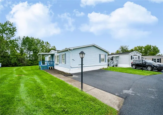 Photo 2 of Manufactured home for sale at 5163 Stone Ter Dr, Whitehall, PA 18052 | MLS# 784146 | Listing updated on 2026-10-02