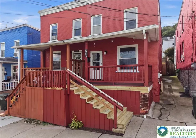 Photo 2 of Townhouse for sale at 1512 E 7th Street, Bethlehem, PA 18015 | MLS# 784202 | Listing updated on 2026-09-11