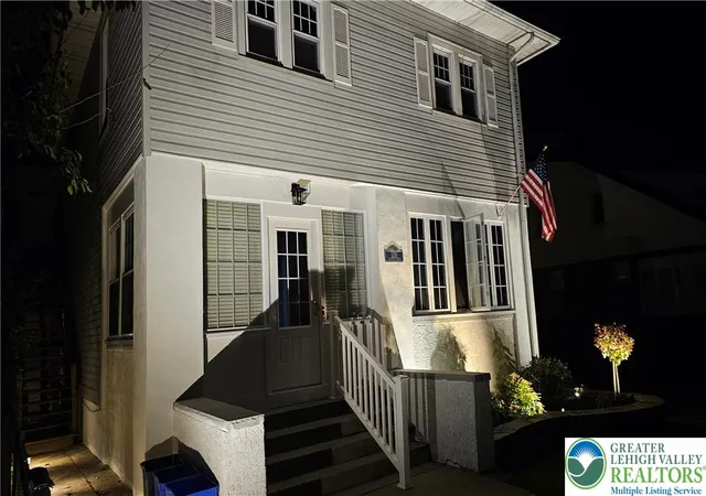 Photo 4 of Sale Pending at 1839 Richmond Ave, Bethlehem, PA 18018 | MLS# 784158 | Listing updated on 2026-09-18
