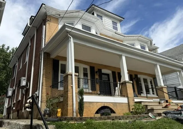 Photo 1 of Single family home for sale at 311 W Lafayette St, Easton, PA 18042 | MLS# 784333 | Listing updated on 2026-09-18