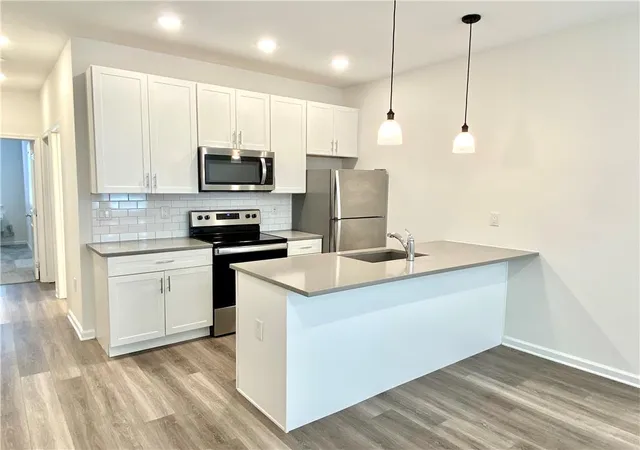 Photo 2 of Sale Pending at 122 W Nesquehoning St, Easton, PA 18042 | MLS# 784336 | Listing updated on 2026-10-01