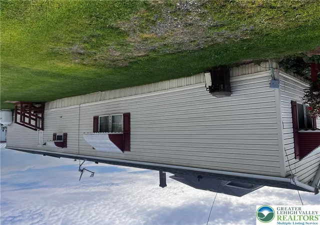 Photo 3 of Single family home for sale at 5475 Hamilton Blvd #35, Lower Macungie Twp, PA 18106 | MLS# 783778 | Listing updated on 2026-10-05