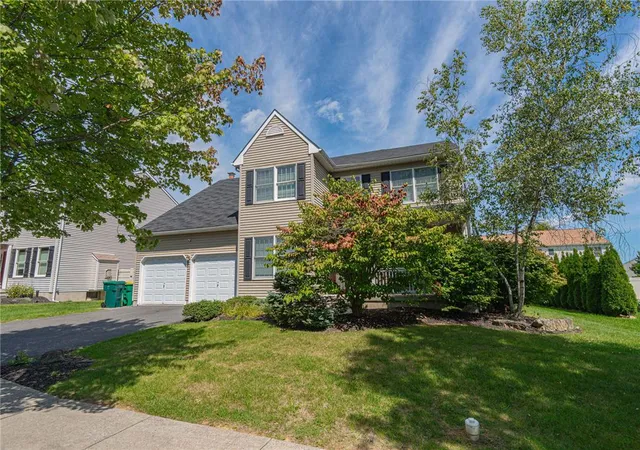 Photo 2 of Sale Pending at 25 Grist Ml Ln, Easton, PA 18045 | MLS# 784114 | Listing updated on 2026-09-29
