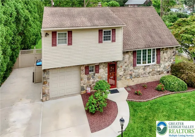 Photo 2 of Sale Pending at 2750 Belaire Rd, Bethlehem, PA 18017 | MLS# 784349 | Listing updated on 2026-09-16