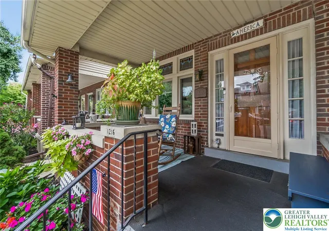 Photo 3 of Sale Pending at 1216 Lorain Ave, Bethlehem, PA 18018 | MLS# 784356 | Listing updated on 2026-09-15