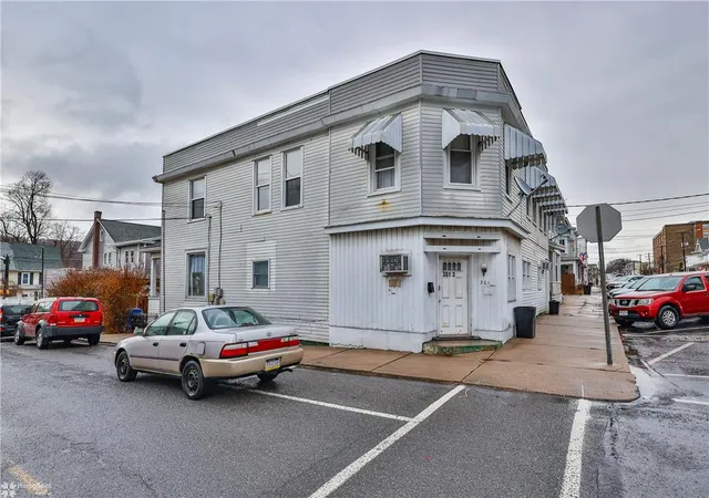Photo 3 of House for sale at 301 Bertsch St, Lansford, PA 18232 | MLS# 784394 | Listing updated on 2026-09-11