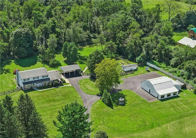 Photo 1 of Single family home for sale at 4384 Lehnenberg Rd, Durham Twp, PA 18077 | MLS# 784062 | Listing updated on 2026-10-07