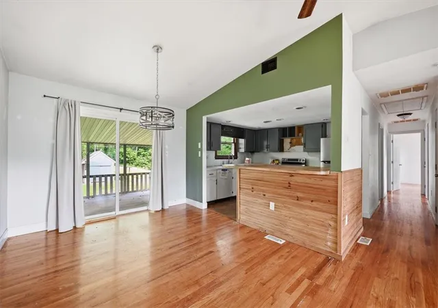 Photo 4 of Sale Pending at 9870 N Delaware Dr, Bangor, PA 18013 | MLS# 784225 | Listing updated on 2026-09-18