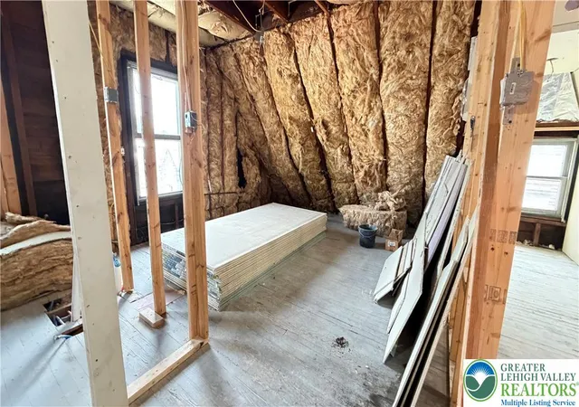 Photo 40 of Sale Pending at 111 Hanover St, Wilkes Barre, PA 18702 | MLS# 784440 | Listing updated on 2026-09-29