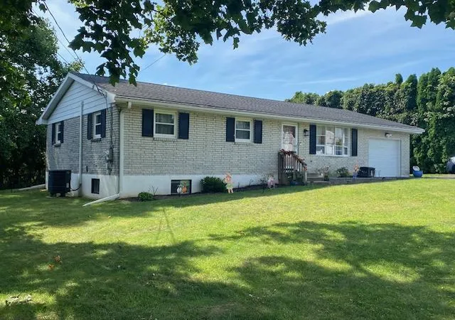 Photo 1 of Sale Pending at 3690 Washington St, Bethlehem, PA 18020 | MLS# 784366 | Listing updated on 2026-09-16