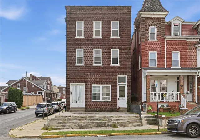 Photo 1 of Sale Pending at 702 Saint John St, Allentown, PA 18103 | MLS# 784327 | Listing updated on 2026-09-25