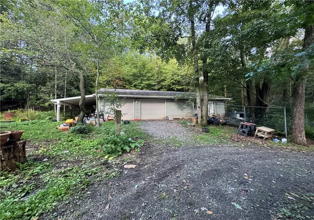Photo 2 of Sale Pending at 1206 Jefferson St, Lehighton, PA 18235 | MLS# 784453 | Listing updated on 2026-09-17