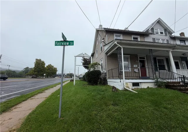 Photo 2 of Multi family home for sale at 302 E Fairview, Coopersburg, PA 18036 | MLS# 784492 | Listing updated on 2026-09-14