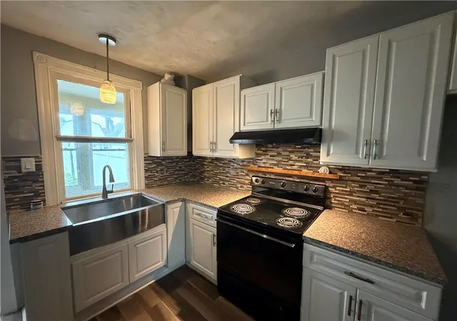 Photo 3 of Single family home for sale at 306 E Fairview St, Coopersburg, PA 18036 | MLS# 784496 | Listing updated on 2026-09-16