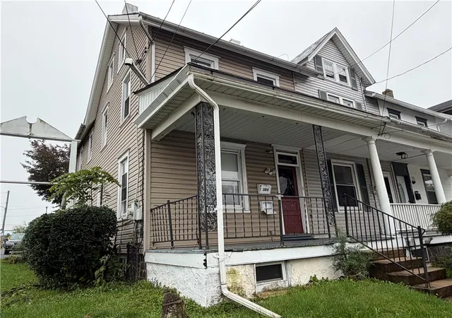 Photo 1 of Multi family home for sale at 302 E Fairview St, Coopersburg, PA 18036 | MLS# 784499 | Listing updated on 2026-09-23