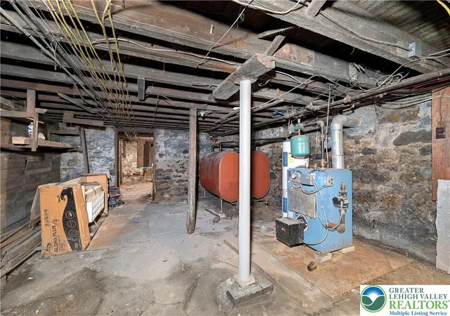 Photo 36 of Townhouse for sale at 200 Center St, Schuylkill, PA 18252 | MLS# 784534 | Listing updated on 2026-09-16