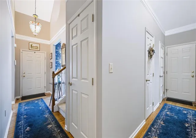 Photo 3 of Sale Pending at 9 Willow Dr, Easton, PA 18045 | MLS# 784034 | Listing updated on 2026-09-24