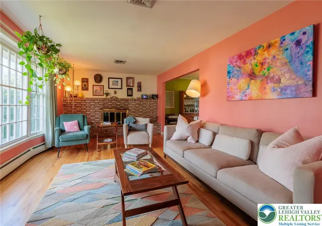 Photo 4 of Sale Pending at 924 Liberty St, Emmaus, PA 18049 | MLS# 784596 | Listing updated on 2026-09-24