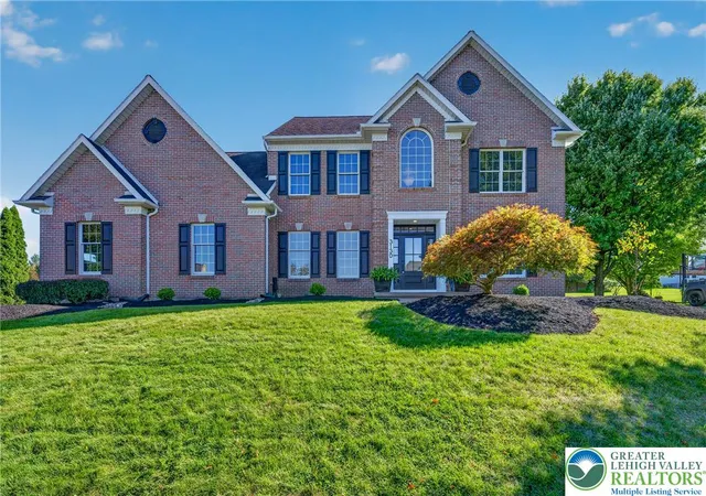 Photo 3 of Single family home for sale at 3130 Muirfield Rd, Center Valley, PA 18034 | MLS# 784451 | Listing updated on 2026-10-04