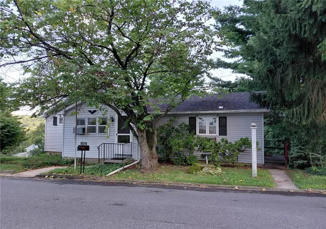 Photo 1 of Sale Pending at 1514 Graham St, Fountain Hill, PA 18015 | MLS# 784620 | Listing updated on 2026-09-21