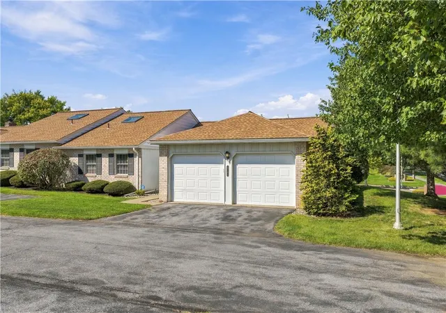 Photo 2 of Sale Pending at 5781 Whitemarsh Dr, Macungie, PA 18062 | MLS# 784527 | Listing updated on 2026-09-23