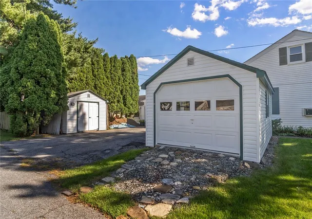 Photo 50 of Sale Pending at 927 Summit St, Bethlehem, PA 18015 | MLS# 784622 | Listing updated on 2026-10-02