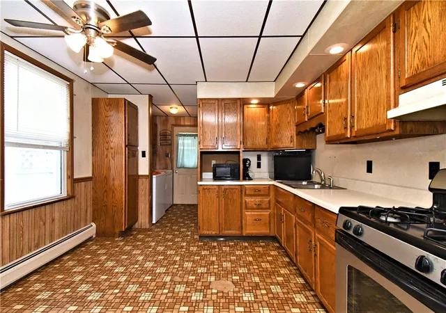 Photo 4 of Townhouse for sale at 28 Smith St, Topton, PA 19562 | MLS# 784707 | Listing updated on 2026-10-06