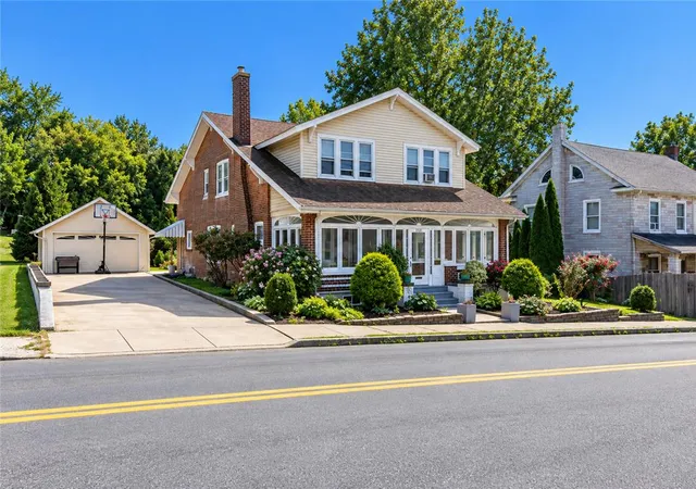 Photo 1 of Single family home for sale at 4330 Main St, Whitehall, PA 18052 | MLS# 784649 | Listing updated on 2026-09-21