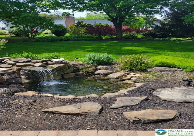 Photo 3 of Single family home for sale at 2626 Bayberry Cir, Emmaus, PA 18049 | MLS# 784075 | Listing updated on 2026-10-05