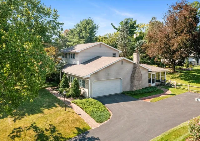 Photo 2 of Sale Pending at 1122 Edward Ave, Allentown, PA 18103 | MLS# 784498 | Listing updated on 2026-09-26