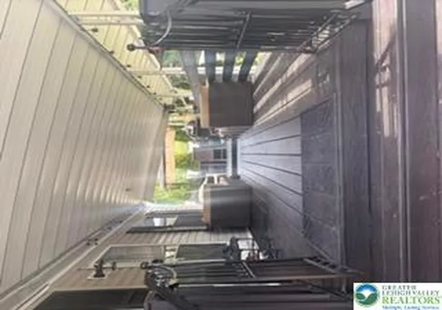 Photo 2 of Manufactured home for sale at 6147 Telford Ct #10, Slatington, PA 18080 | MLS# 784743 | Listing updated on 2026-09-21