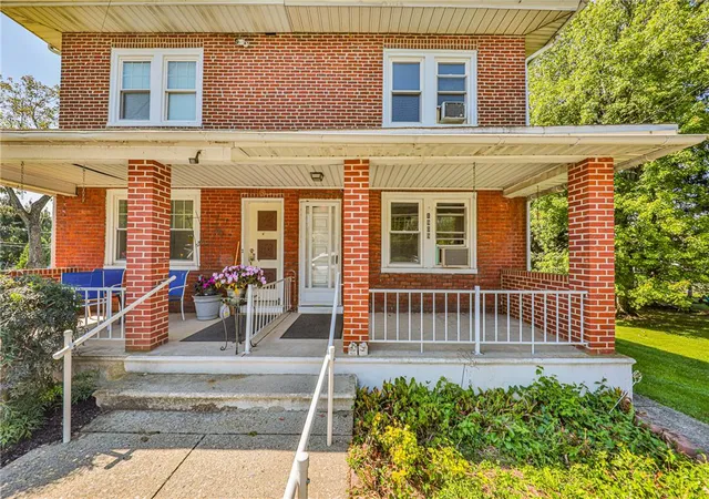 Photo 2 of Single family home for sale at 1909 4th Street, Bethlehem, PA 18020 | MLS# 784749 | Listing updated on 2026-09-28