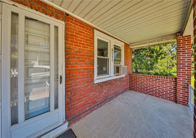 Photo 3 of Single family home for sale at 1909 4th Street, Bethlehem, PA 18020 | MLS# 784749 | Listing updated on 2026-09-28