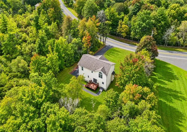 Photo 3 of Single family home for sale at 2742 Long Pond Rd, Tobyhanna Twp, PA 18334 | MLS# 784791 | Listing updated on 2026-09-28