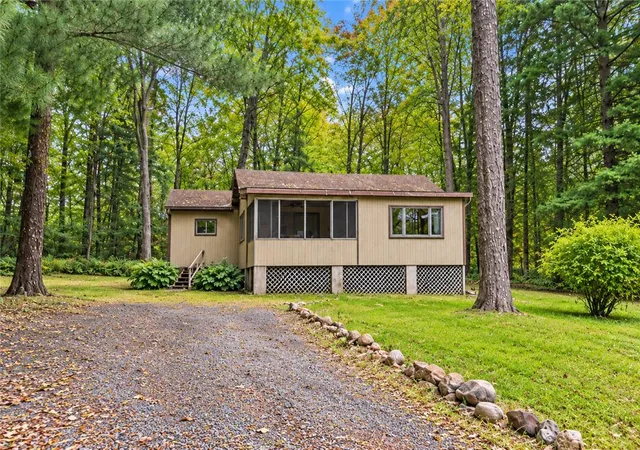 Photo 1 of Sale Pending at 131 Toby Crk Ln, Tobyhanna Twp, PA 18610 | MLS# 784805 | Listing updated on 2026-10-06