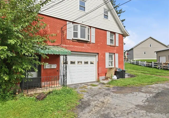 Photo 2 of Multi family home for sale at 112 W 25th Street, Northampton, PA 18067 | MLS# 784832 | Listing updated on 2026-09-21