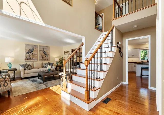 Photo 3 of Sale Pending at 5221 Aberdene St, Center Valley, PA 18034 | MLS# 783484 | Listing updated on 2026-09-29