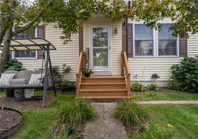 Photo 3 of Single family home for sale at 514 Norman Rd, Nazareth, PA 18064 | MLS# 784859 | Listing updated on 2026-10-04