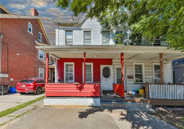 Photo 1 of Single family home for sale at 251 E Goepp St, Bethlehem, PA 18018 | MLS# 784792 | Listing updated on 2026-09-21