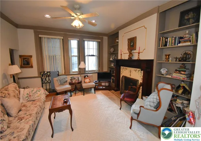 Listing Photo 5 - Condo for sale in building located at 241 Spring Gdn St, Easton, PA 18042 - Unit #1