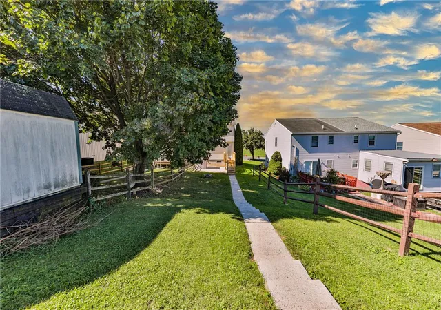 Photo 42 of Single family home for sale at 252 Whiteoak St, Kutztown, PA 19530 | MLS# 784803 | Listing updated on 2026-09-21