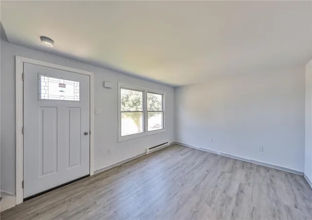 Photo 4 of Single family home for sale at 252 Whiteoak St, Kutztown, PA 19530 | MLS# 784803 | Listing updated on 2026-09-21