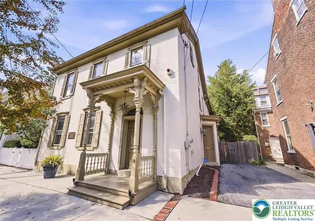 Photo 2 of Single family home for sale at 14 W Market St, Bethlehem, PA 18018 | MLS# 784516 | Listing updated on 2026-09-24