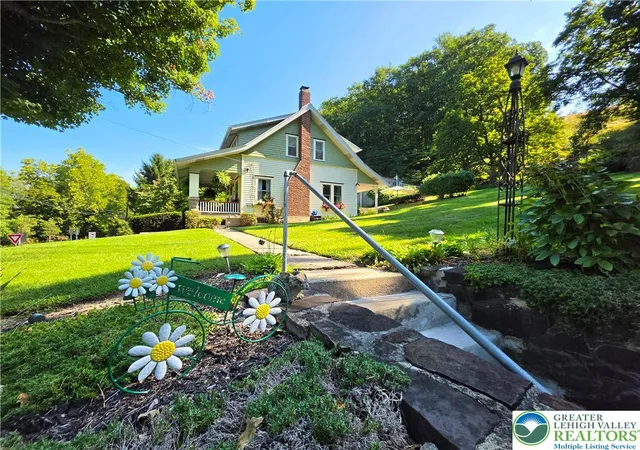 Photo 4 of Sale Pending at 9747 Easton Rd, Nockamixon Twp, PA 18930 | MLS# 784890 | Listing updated on 2026-09-29