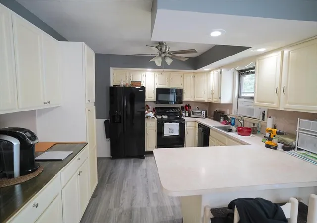 Photo 4 of Single family home for sale at 3619 Church St, Slatington, PA 18080 | MLS# 784927 | Listing updated on 2026-09-25